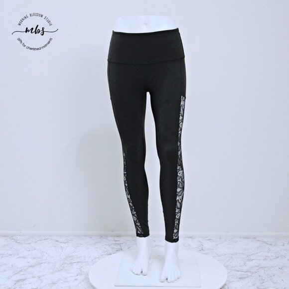 Beyond Yoga High Waisted Mesh Crochet Leggings Black Women S - Picture 2 of 10